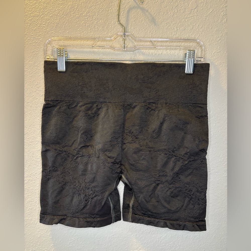 🦈Gymshark shorts - Picture 3 of 3